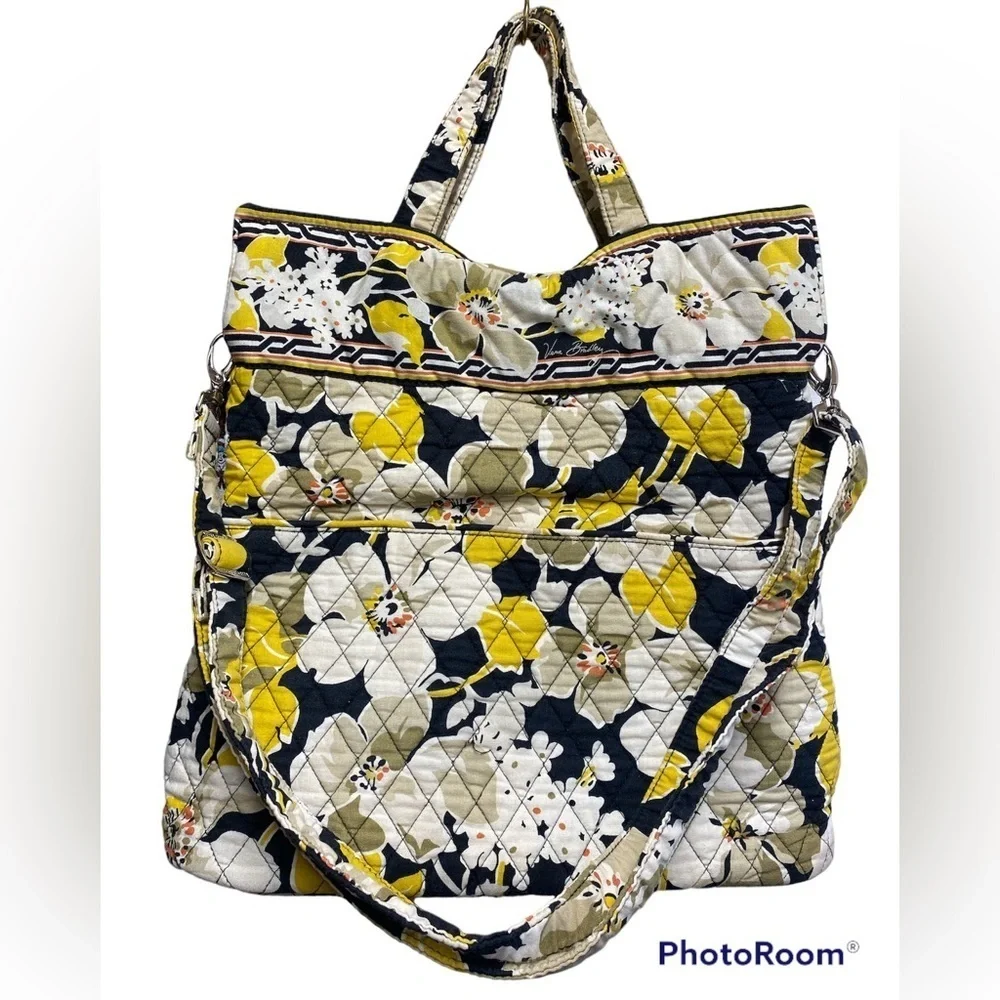 Vera Bradley large quilted tote.back to school. Quilted book bag.